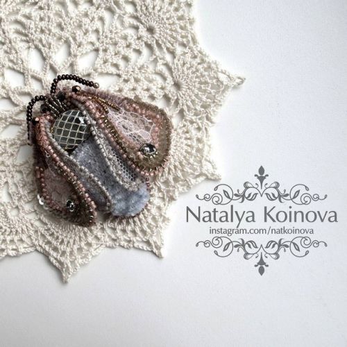 [Вышивка] Брошка Бабочка (Наталья Койнова)