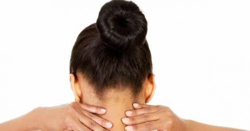 Чек-лист по уходу за волосами. 15 шагов к здоровым и сияющим волосам (Лиза Фролова, Федя Швец)