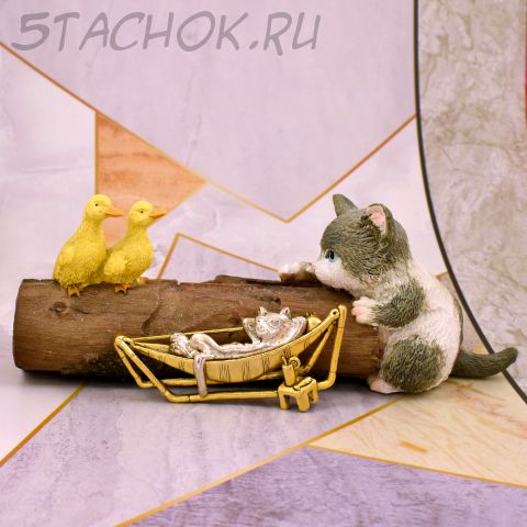 Брошь "Кот в шезлонге" цвет олова/золота (Danecraft США)