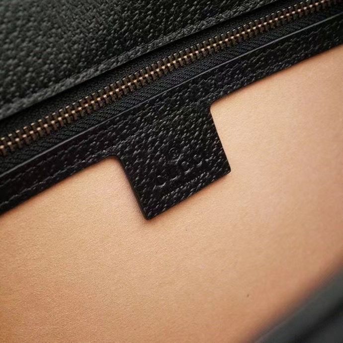 Gucci Handle Bag 25x17,5x7 cm