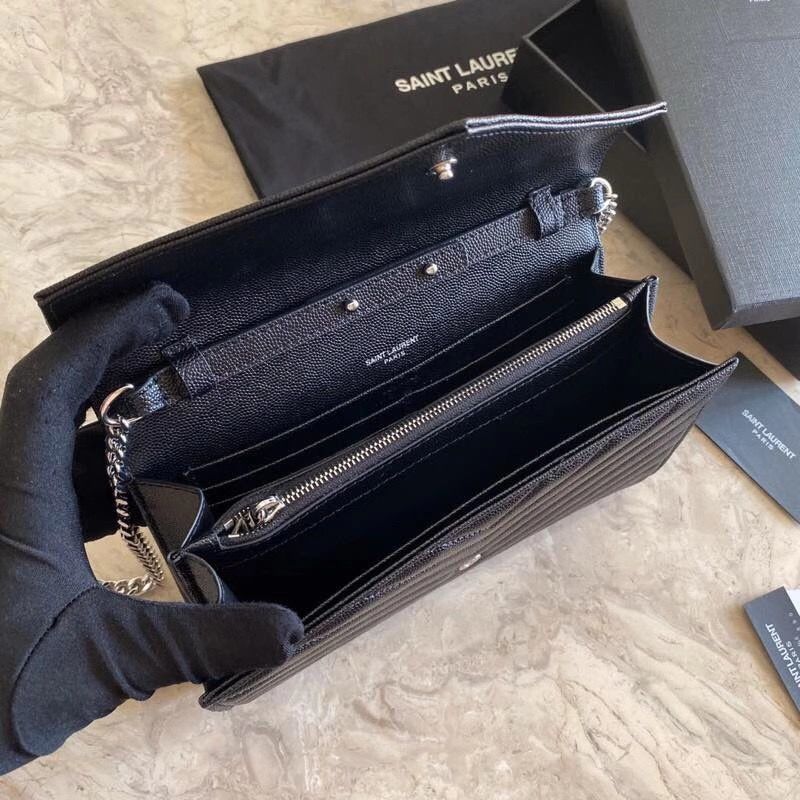Клатч Saint Laurent 22,5x14,4x4 cm