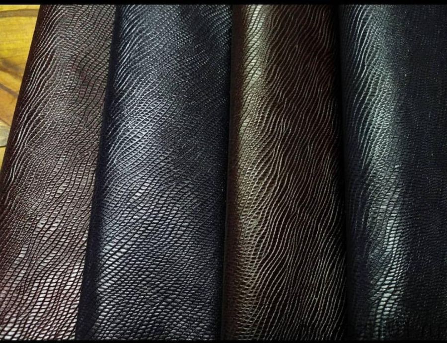 Кожа Кора дуба цвет черный