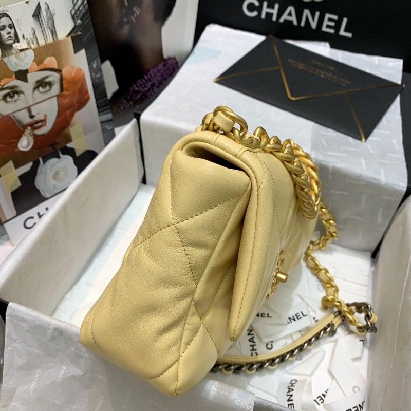 CHANEL 26 cm