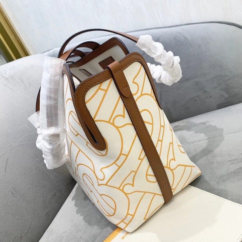 Сумка Burberry 31X35X18CM