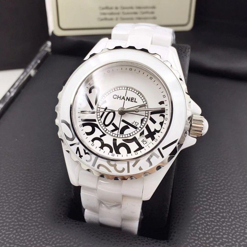 Часы CHANEL J12