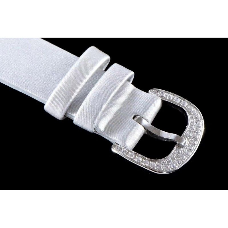 Часы Louis Vuitton