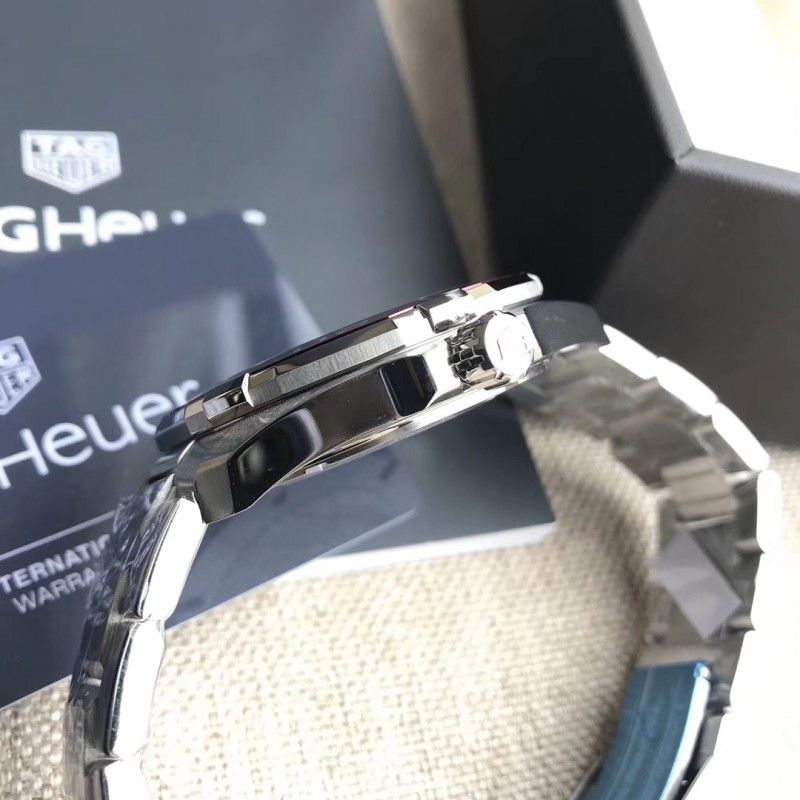 Часы TAG HEUER