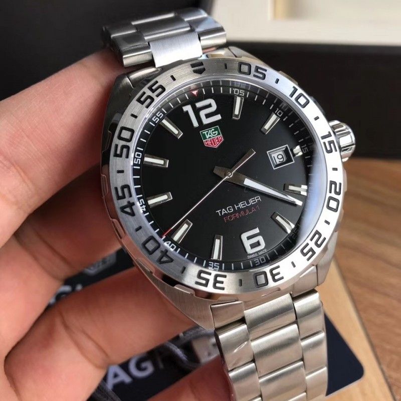 Часы TAG HEUER