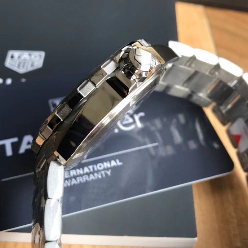 Часы TAG HEUER