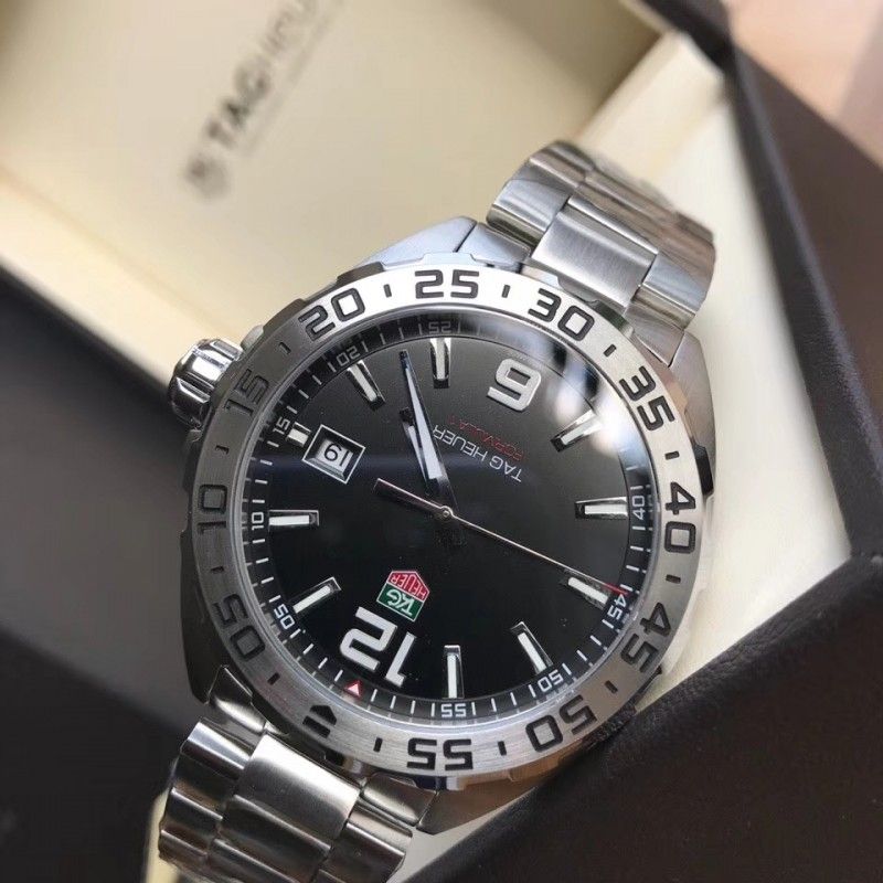 Часы TAG HEUER
