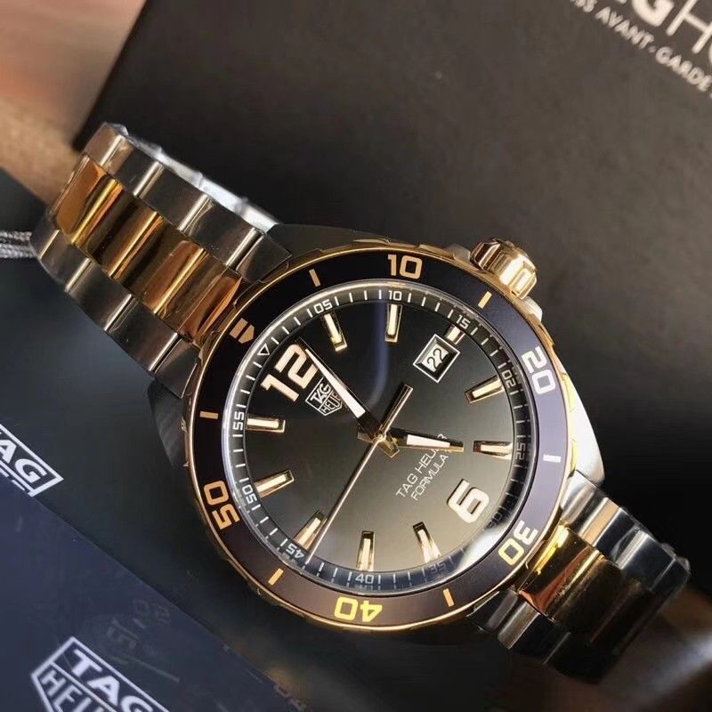 Часы TAG HEUER