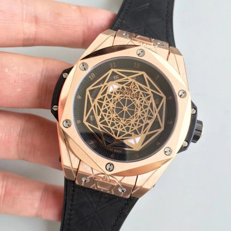 Часы HUBLOT