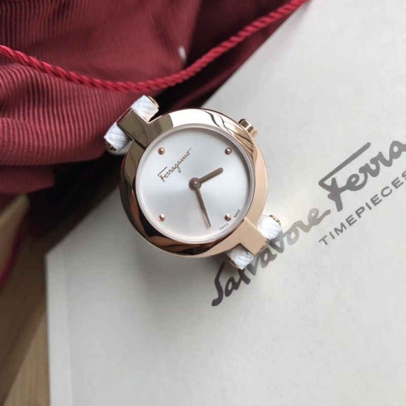 Часы Salvatore Ferragamo