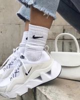 Nike RYZ 365 white