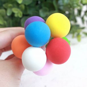 Аксессуар для куклы - Связка воздушных шаров в цветах радуги