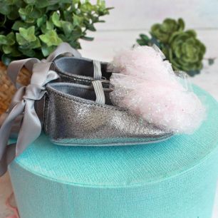 Сандалики серые с блестками 11 см.