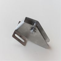 Универсальное крепление датчика эхолота с защитой от ударов