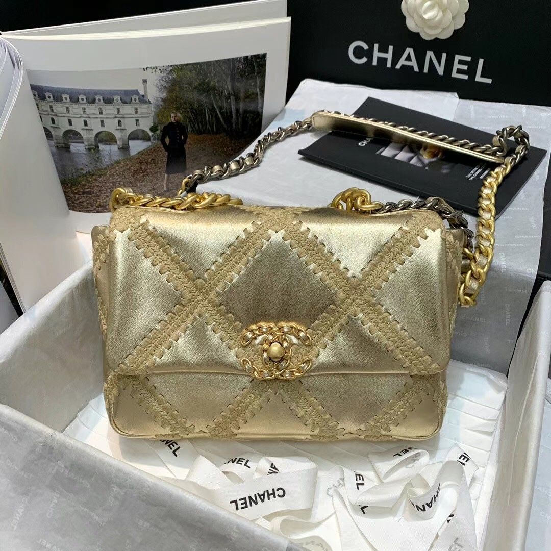 Chanel 19 Flap bag 26 cm