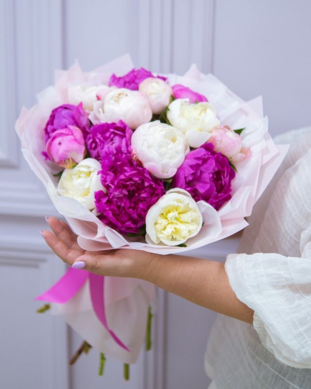 Букет из пионов "Июль"