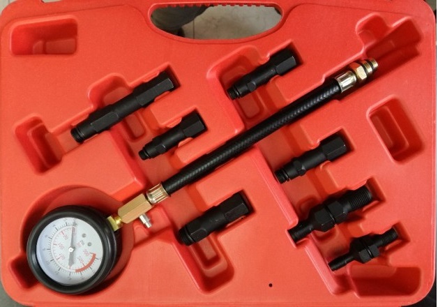 038K6M3000 Компрессометр для бензиновых двигателей 0-20 бар.