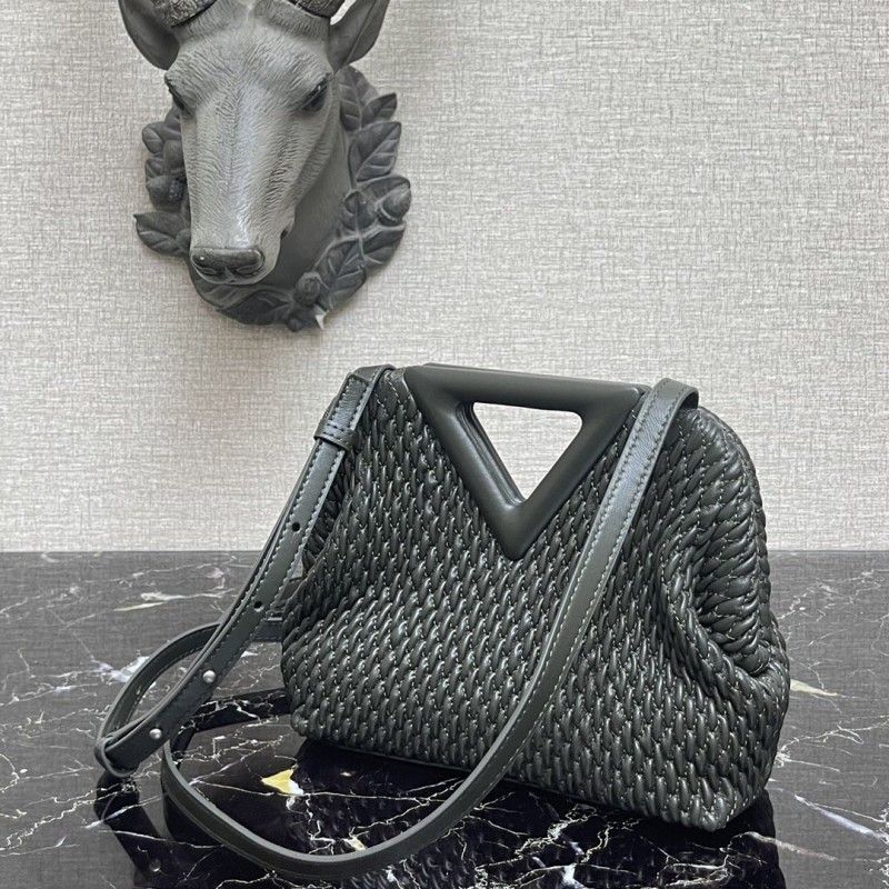 Bottega Veneta Losange 24*16*8CM