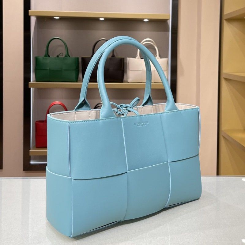 Bottega Veneta Arco Tote 36*24*12 см