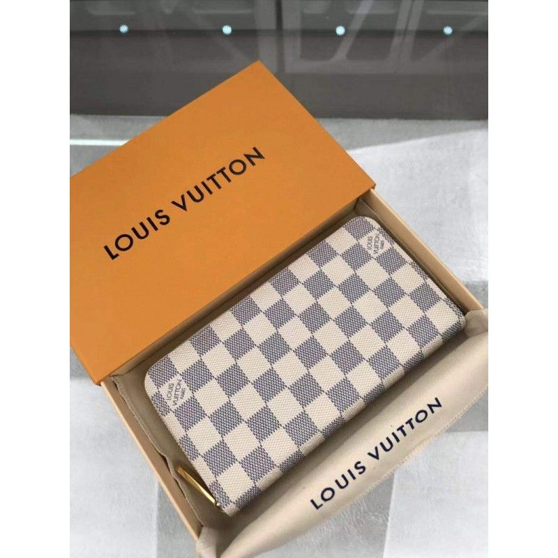 Кошелек Louis Vuitton Zippy