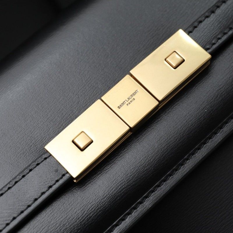 Saint Laurent Manhattan 29x20.5x7 cm