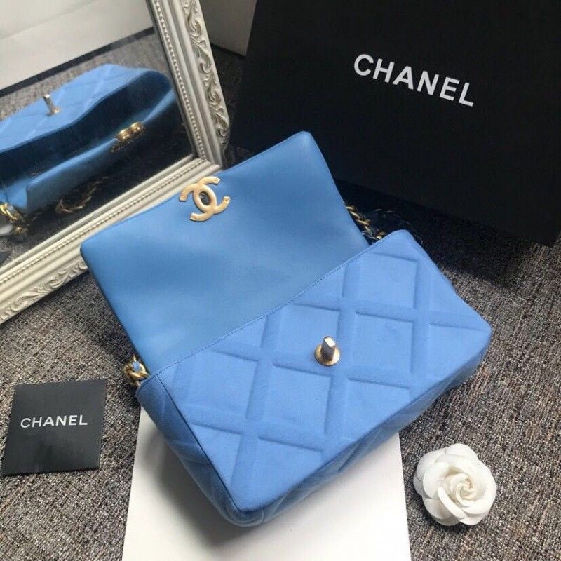 CHANEL 26x16x9cm