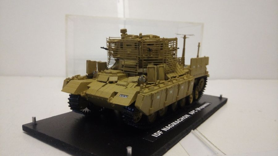 Израильский  IDF NAGMACHON  APC  (1/72)