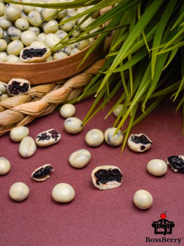 Черника в йогуртовой глазури