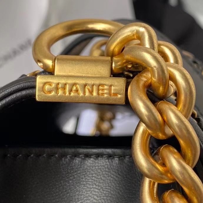 CHANEL LE BOY 20cm
