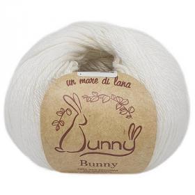 Фото Пряжа Bunny WOOL SEA цвет 01 белый