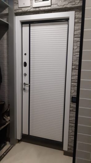 Входная дверь Лабиринт SILVER 22 - Белый софт