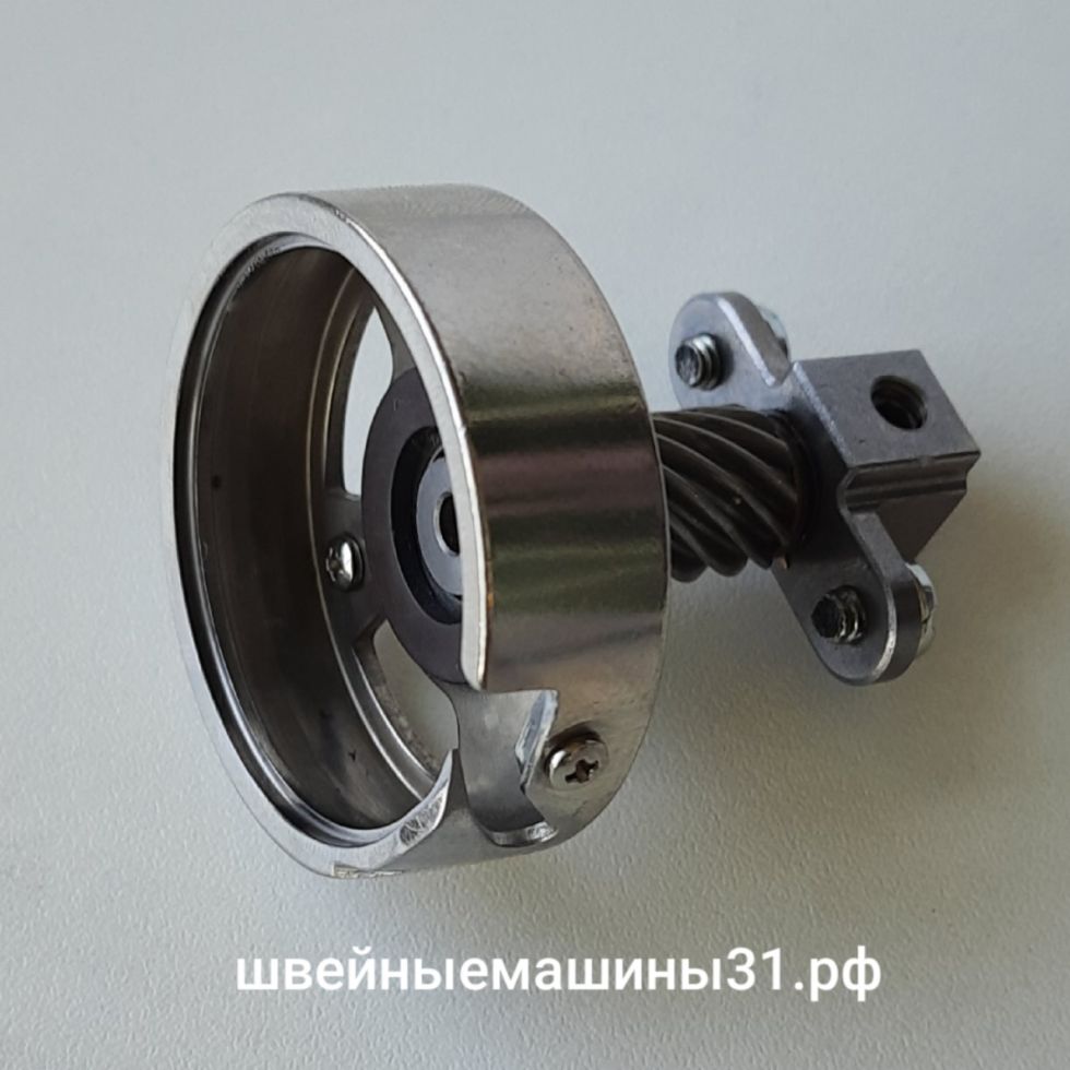 Челнок горизонтальный Б/У высота общая 50 мм., диаметр 44.5 мм.     цена 900 руб.