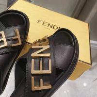 Шлепки FENDI