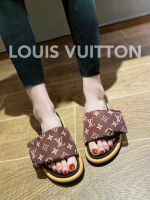 Шлепанцы Louis Vuitton