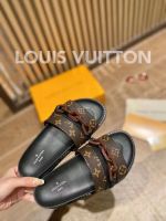 Шлепанцы Louis Vuitton