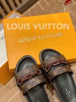 Шлепанцы Louis Vuitton