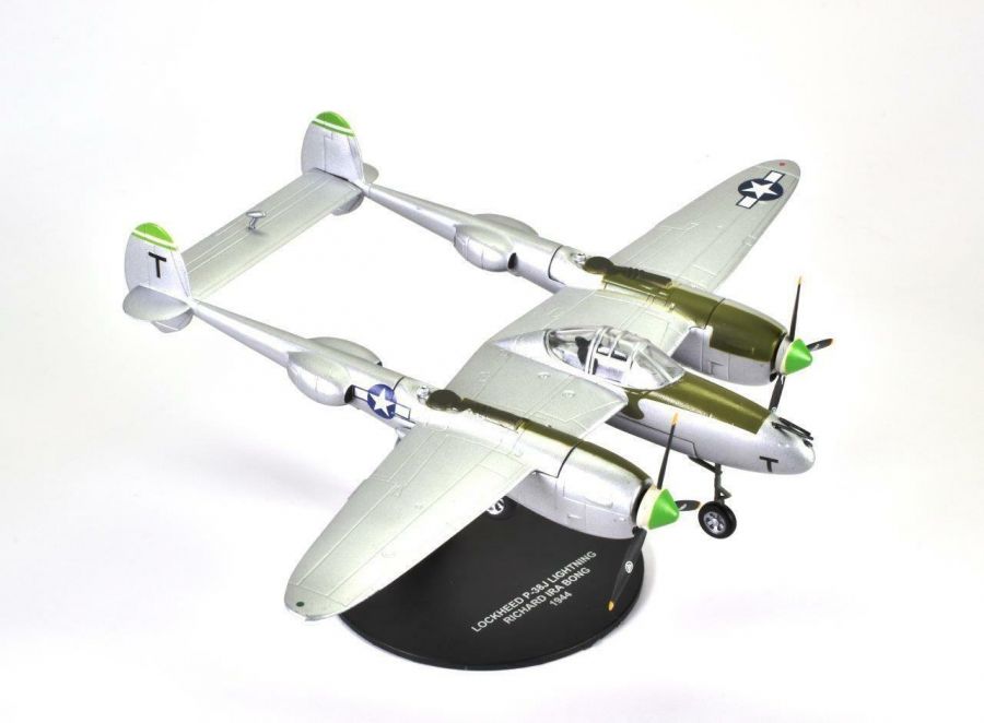 Американский тяжёлый истребитель Lockheed P38J Lightning  в масштабе 1/72 (Atlas-IXO)