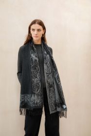 Роскошный широкий теплый шарф, 100 % драгоценный кашемир WOOD CUT BLACK AND LIGHT GREY Вуд Кат Черный и светло-серый , плотность 5