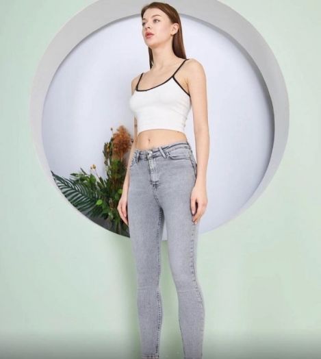 Джинсы женские 31098