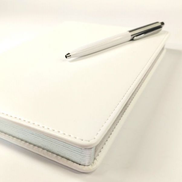 Ежедневники Joy А5 белые