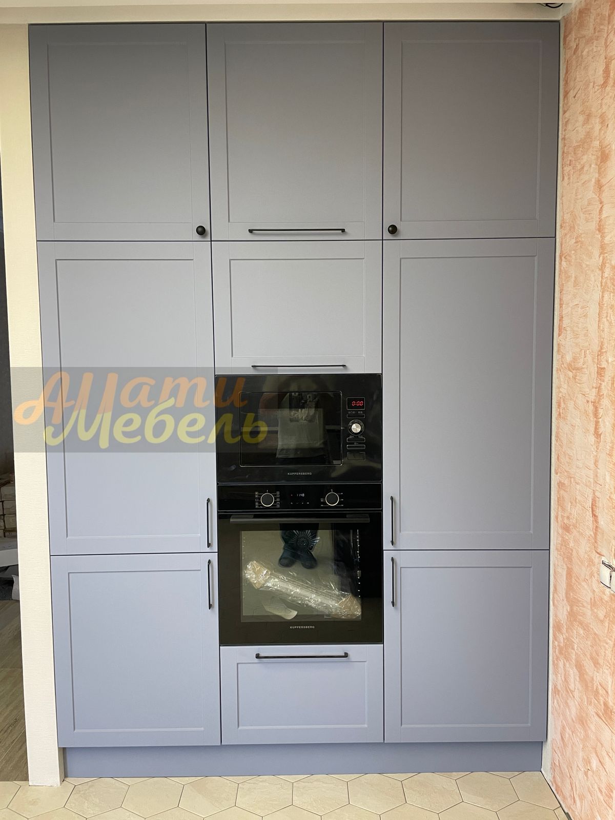 Кухонные пеналы