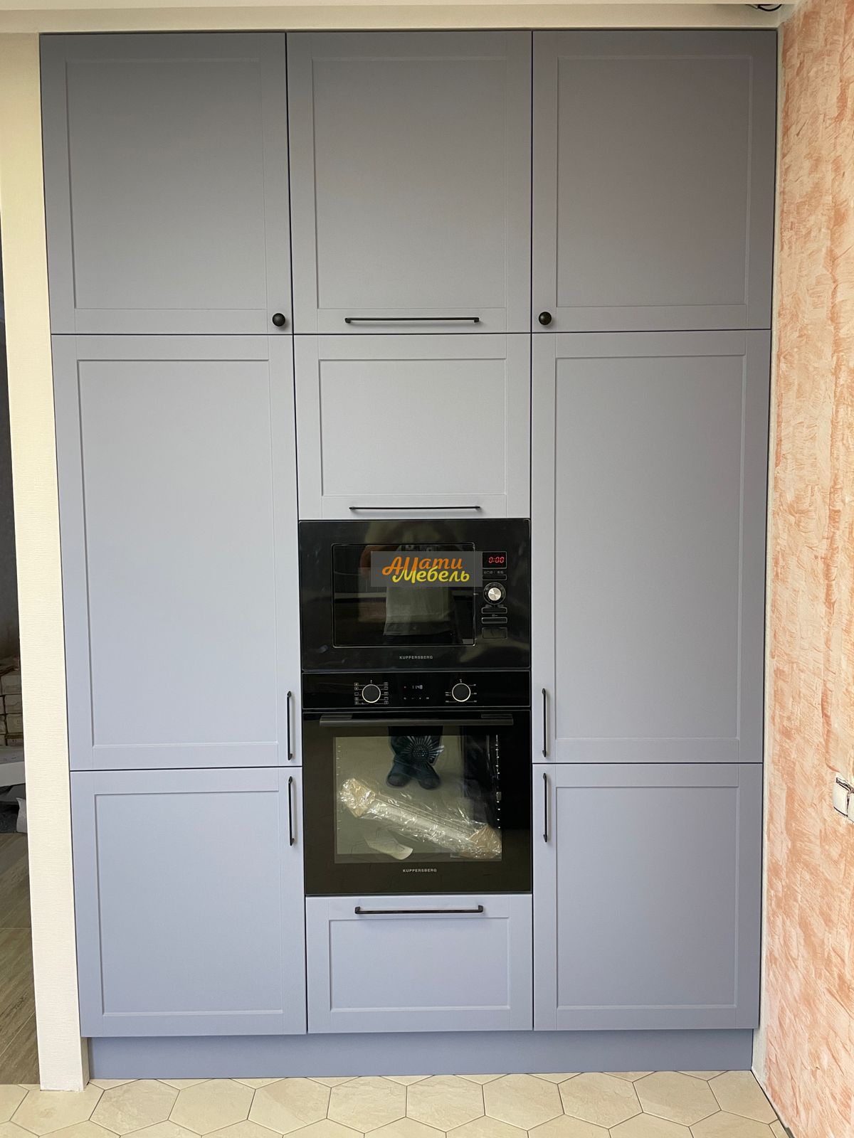 Кухонные пеналы