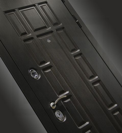 Входная дверь Лабиринт Нью-Йорк с зеркалом Панорама с тонировкой Черный кварц