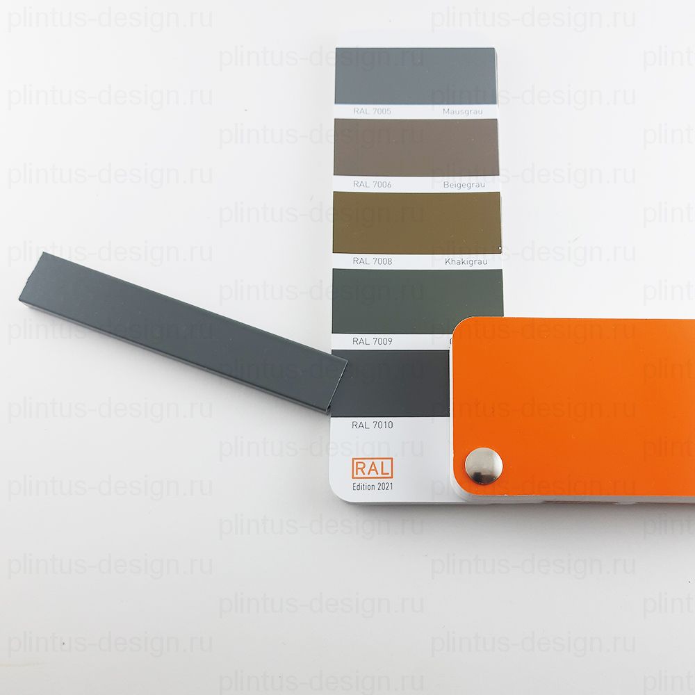 Микроплинтус ФЕСО 11 Брезентово-серый RAL 7010