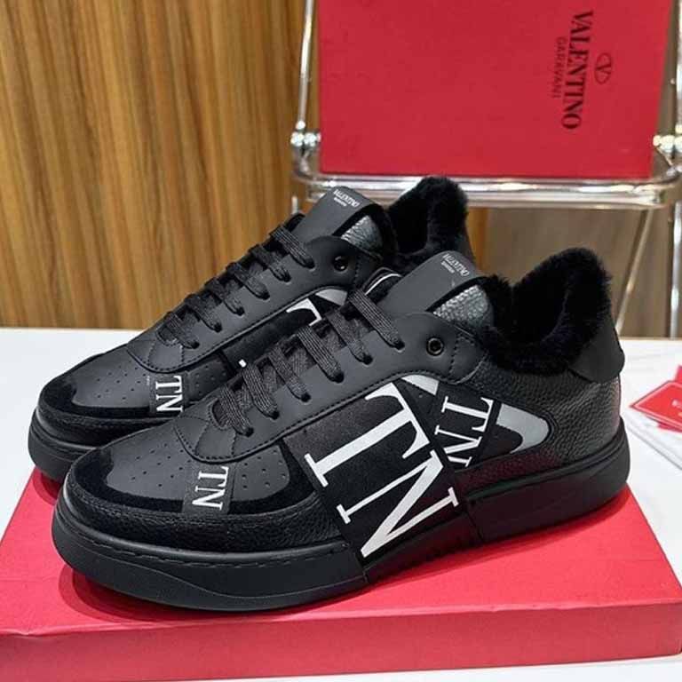 Зимние кроссовки Valentino мужские