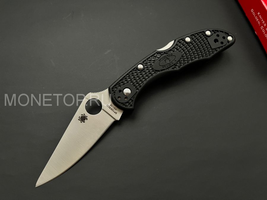 Нож Spyderco Delica Black