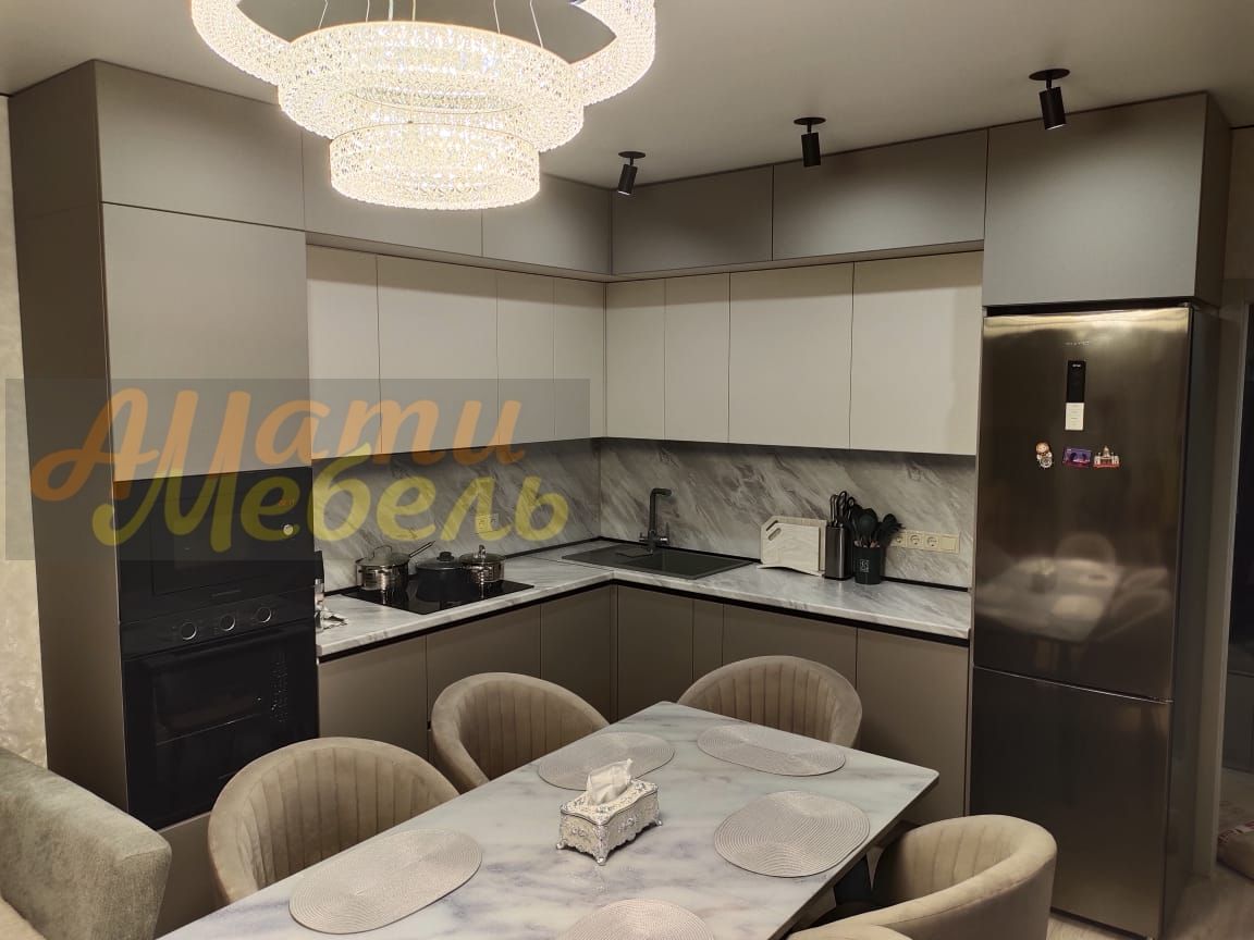 Кухонный гарнитур за 0 ₽